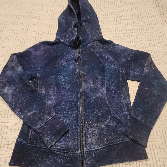 lululemon athletica Tops - lululemon athletica Galaxy Print Zip-Up Hoodie in Navy and Black Flawed